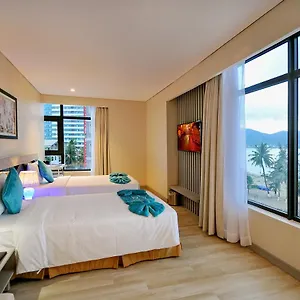 The Mcr Luxury Hotel