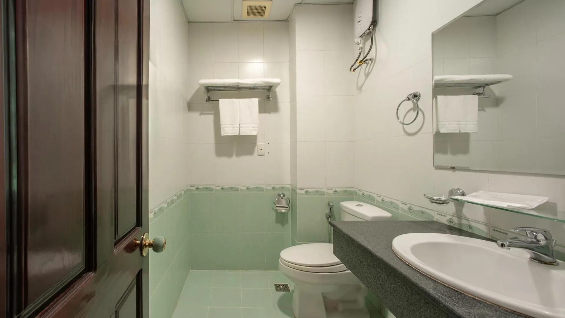 *** Hotel Green Nha Trang Vietnam