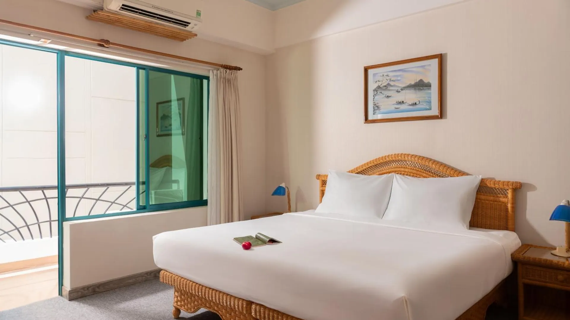 Green Nha Trang Hotel